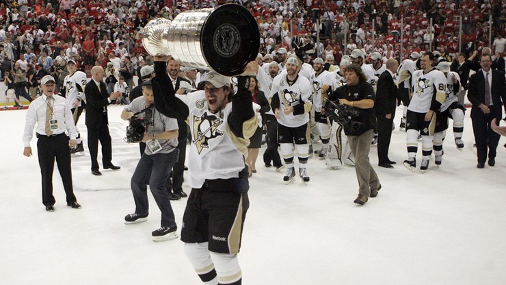 NHL: Penguins o krok od obrony tytułu