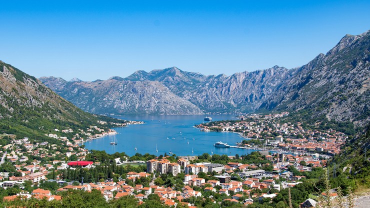 Jak wrócić z Czarnogóry? Z pomocą przychodzi LOT