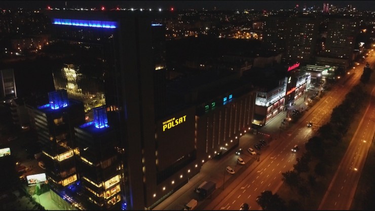 Nieszczęśliwy wypadek przed siedzibą Polsatu. Pomagał reporter Polsat News