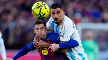 Pozycja lidera utrzymana! Pewna wygrana Barcelony, Lewandowski bez gola