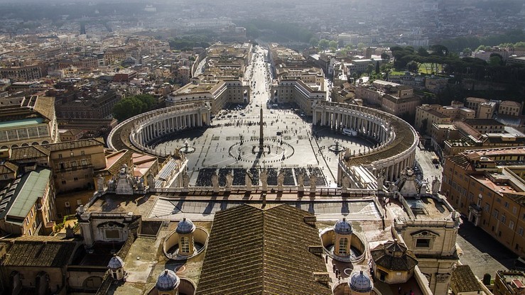 Zwiększono środki bezpieczeństwa wokół Watykanu i w wielu punktach Rzymu