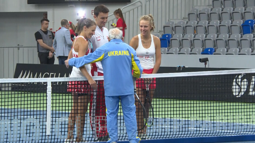 Puchar Billie Jean King: Leonid Stanisławski z Ukrainy zagrał z polskimi tenisistkami (WIDEO)