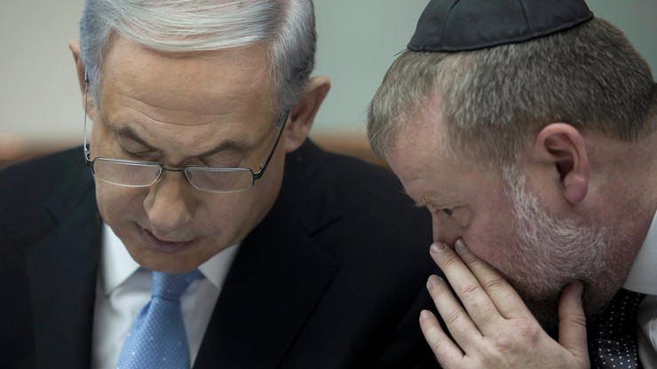 Izraelska policja rekomenduje postawienie Netanjahu zarzutów korupcji