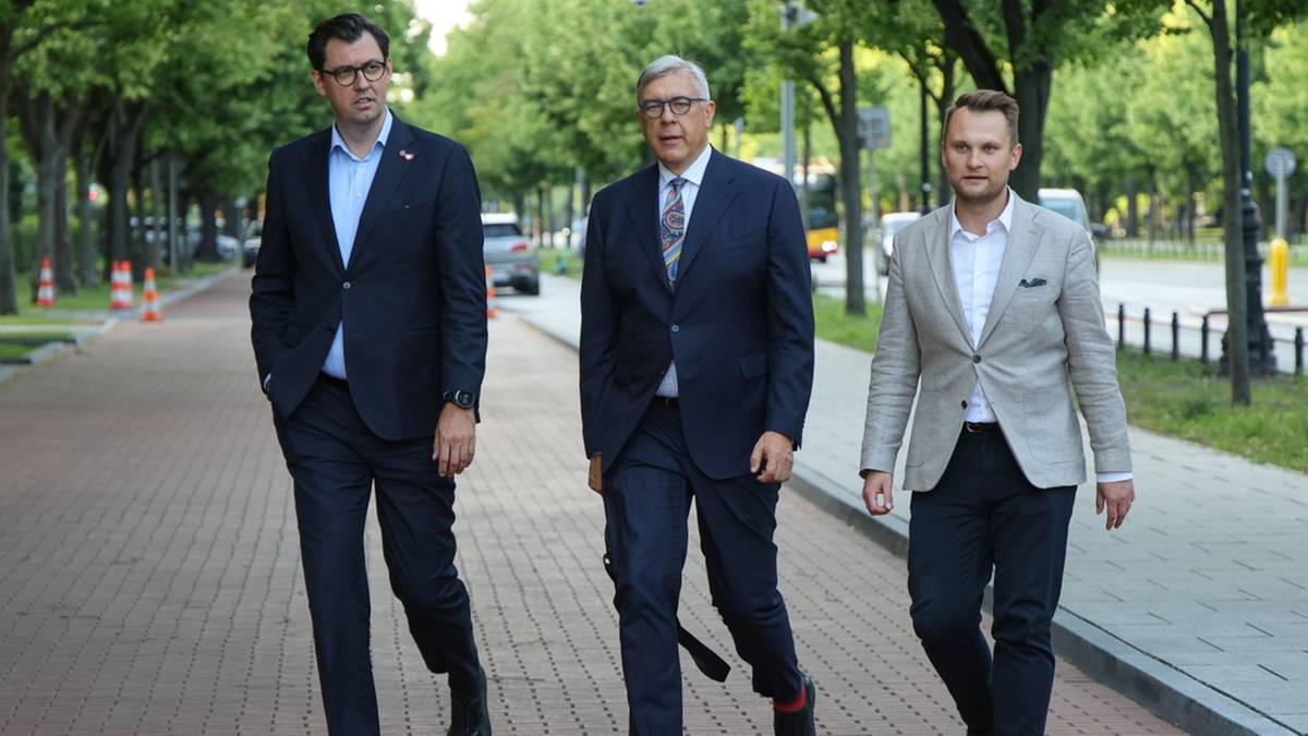 "Wstępuję do Platformy Obywatelskiej". Roman Giertych ogłosił decyzję