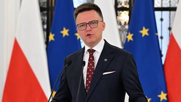- Nie uważam, że byłem za wcześnie z jakąkolwiek decyzją - odpowiedział marszałek Sejmu Szymon Hołownia na pyta