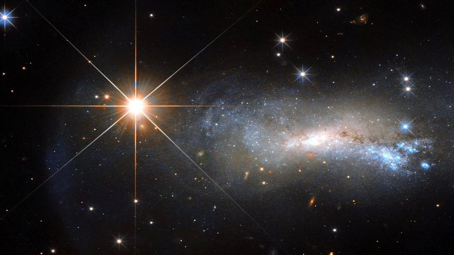 06.11.2018 06:00 Astronomowie odkryli tajemniczą gwiazdę, która powstała tuż po Wielkim Wybuchu