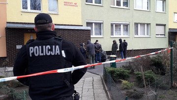 Śledczy badają, jak doszło do śmiertelnego postrzelenia w Koninie. Trwa wizja lokalna