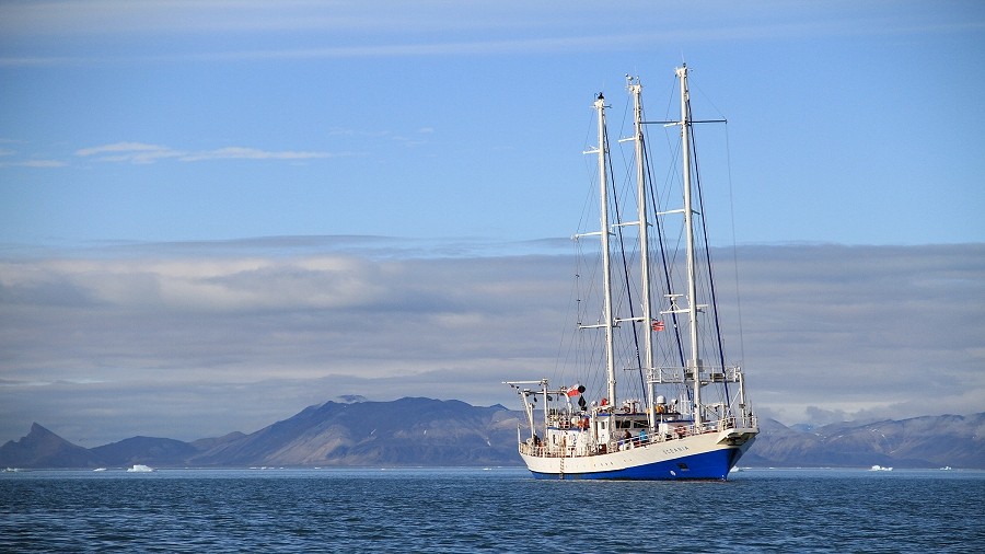 Statek Oceania. Fot. Instytut Oceanologii PAN.