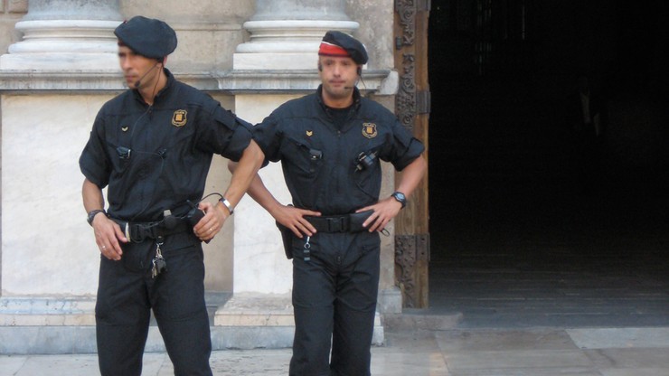 Zamachów w Katalonii można było uniknąć? Policja chciała zniszczyć dowody ostrzeżeń od amerykańskich służb