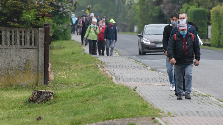 Pielgrzymka na Jasną Górę rozwiązana. Wierni wracają do Łowicza