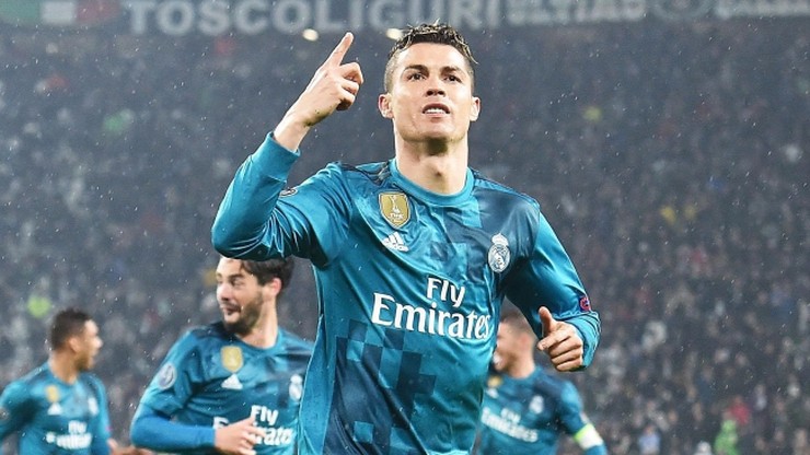 Włoskie media: Genialna bramka Ronaldo i owacja na stojąco