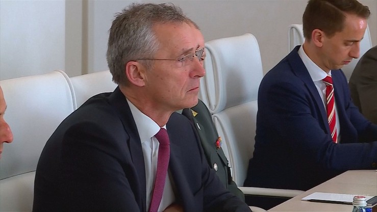 Stoltenberg: Rosja cały czas łamie traktat INF; czas się kończy