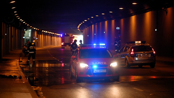 Pożar samochodu w tunelu Wisłostrady. Pas w kierunku Gdańska odblokowany
