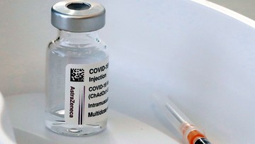 Kliniki wstrzymują część szczepień AstraZeneca. "Chcemy zachować ostrożność"