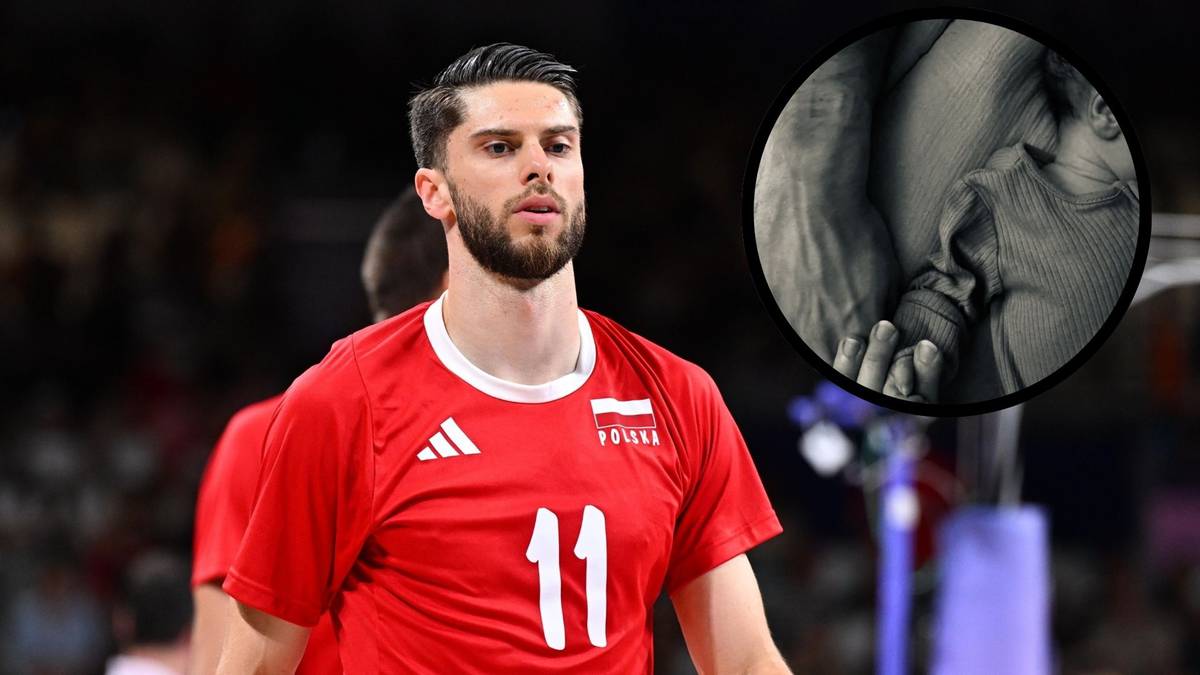 Aleksander Śliwka, siatkarz reprezentacji Polski, w koszulce z numerem 11. Obok widoczne zdjęcie rentgenowskie dłoni noworodka.