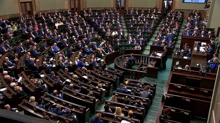 Posiedzenie Sejmu w gmachu parlamentu? Służby sanitarne wydały rekomendację