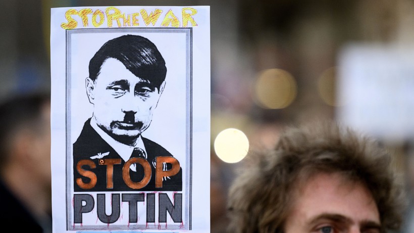 Jewgienij Ryłow poparł Władimira Putina. FINA wszczęła dochodzenie