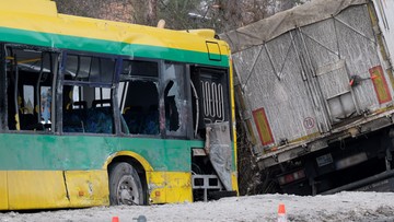 Śląsk: zderzenie autobusu z tirem. Są ranni