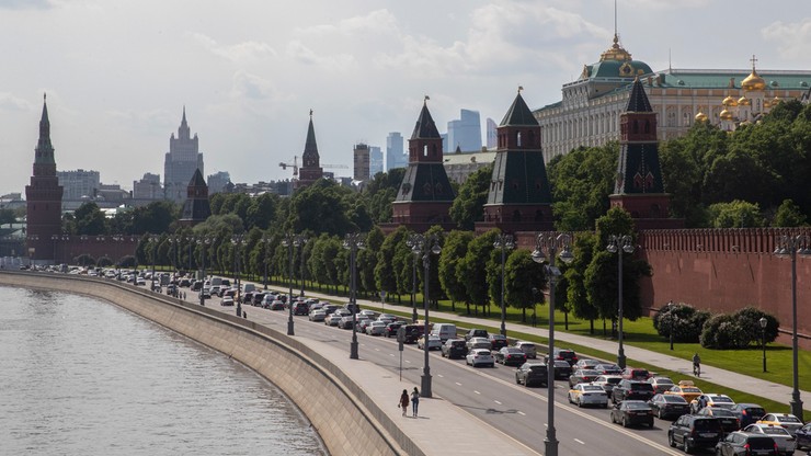 Czechy wydaliły rosyjskich dyplomatów. Moskwa grozi "adekwatną odpowiedzią"