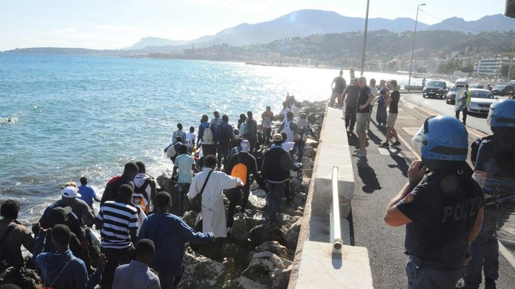 Włochy: setki migrantów koczują w Rzymie, Mediolanie, Como i Ventimiglii