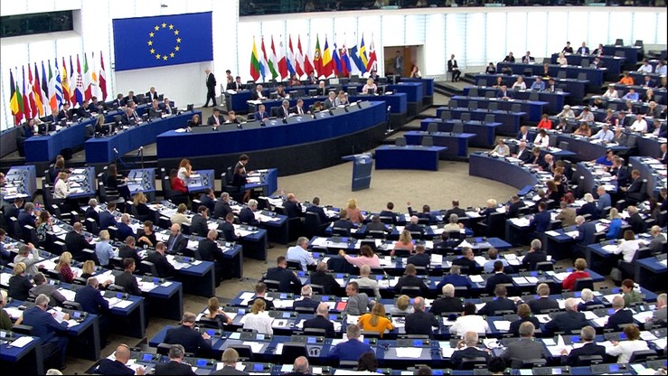 Parlament Europejski przyjął projekt ACTA 2. Europosłowie PO głosowali za, PiS - przeciw