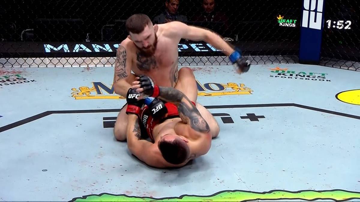 Dwóch Polaków zawalczy na hitowej gali UFC! Poznaliśmy kolejne zestawienie