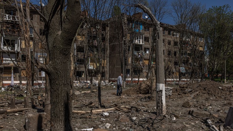 Wojna w Ukrainie. 44 ciała pod gruzami w budynku Iziumie