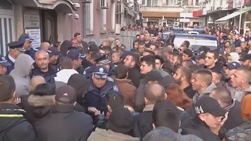 Bułgaria: starcia z policją podczas antyromskich demonstracji w Garbowie. Miasto "odcięte od świata"