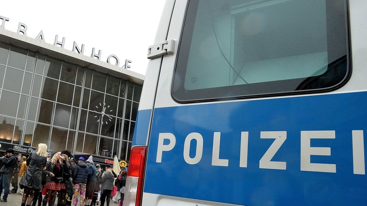 Niemcy: islamista zatrzymany. Planował zamach bombowy