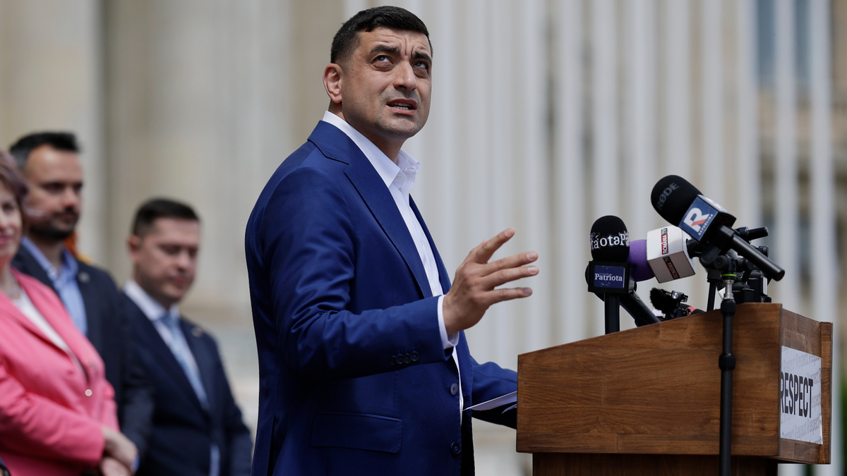 George Simion przegrał wybory na prezydenta. Chce unieważnić wyniki