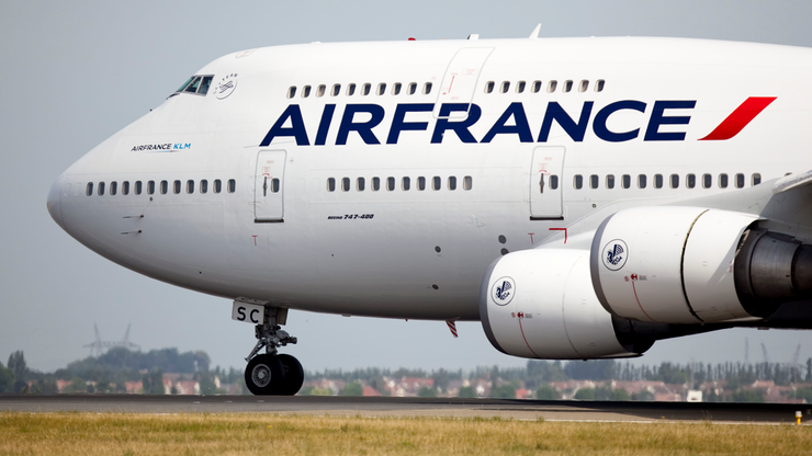 Awaryjne lądowanie samolotu Air France. Na pokładzie było 520 osób