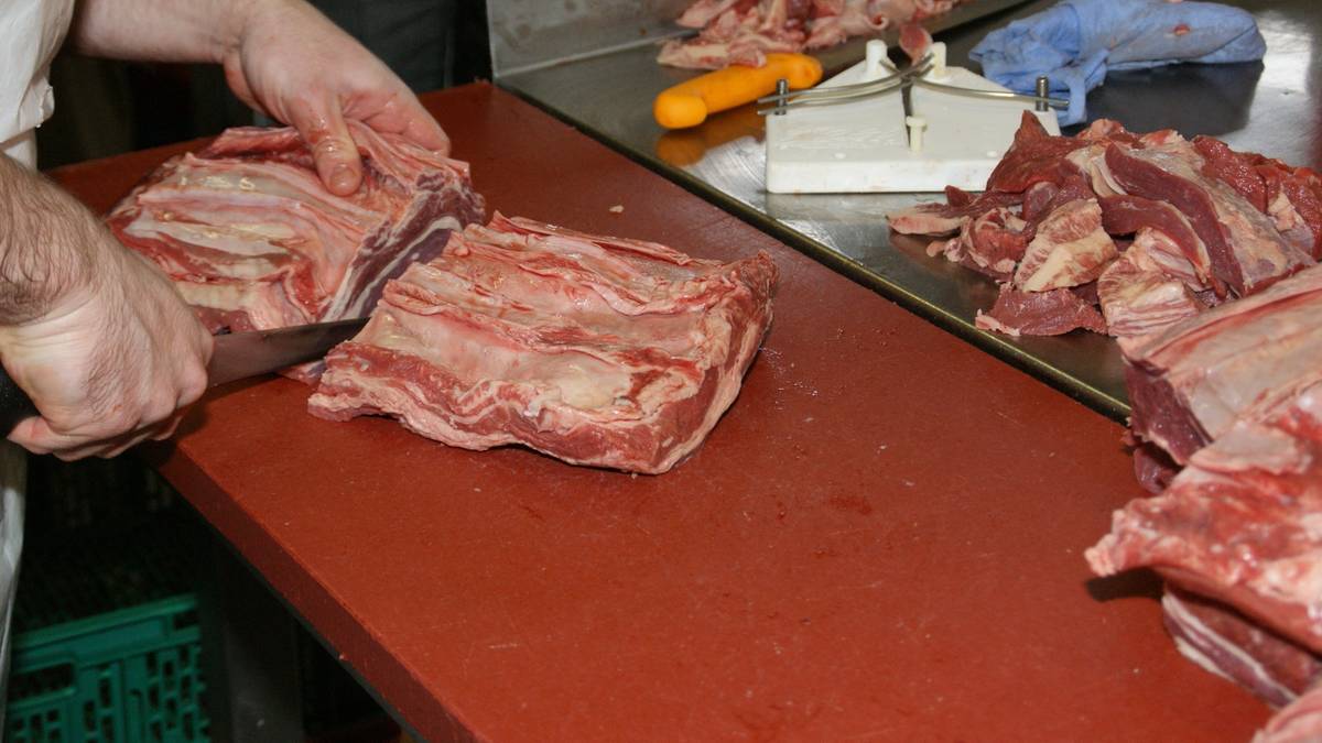 Salmonella w tatarze wołowym. Jest pilny komunikat GIS