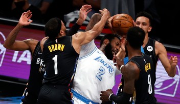 NBA: Lakers lepsi od Nets w meczu faworytów