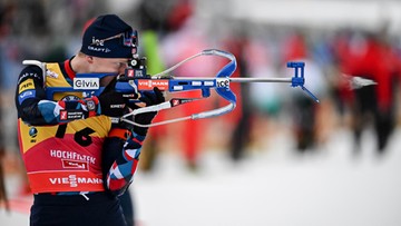 PŚ w biathlonie: Johannes Thingnes Boe poza zasięgiem rywali. Polacy daleko