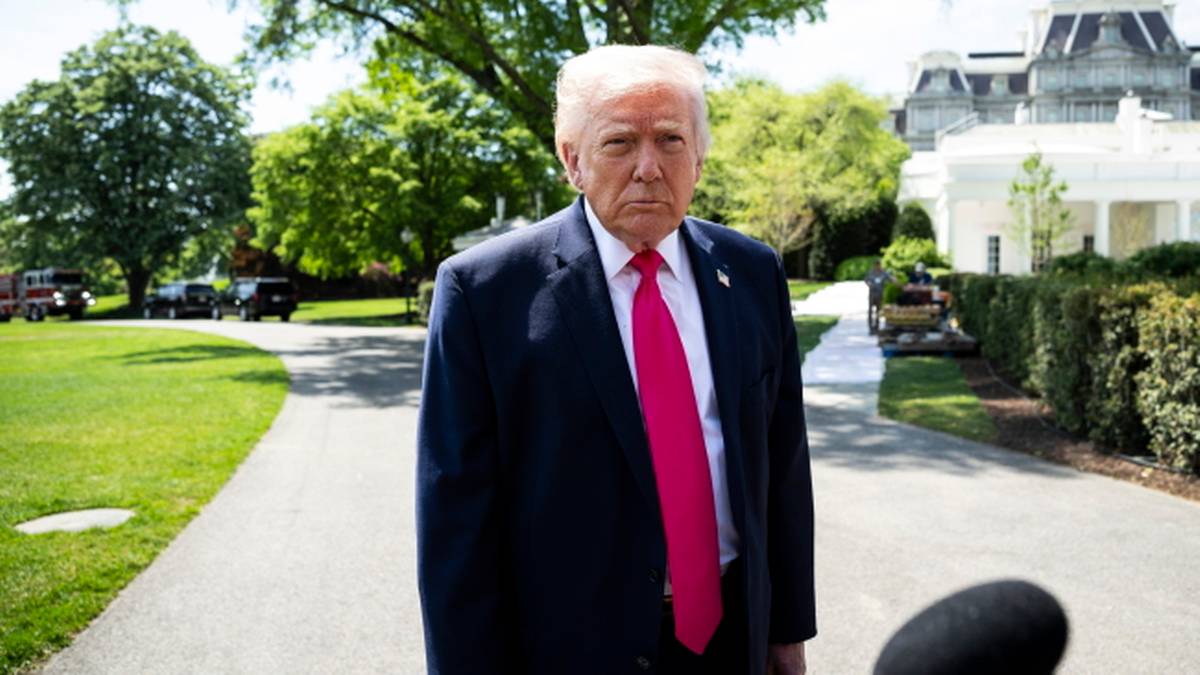 "Coraz bardziej przeczy sam sobie". Amerykańskie media o Trumpie