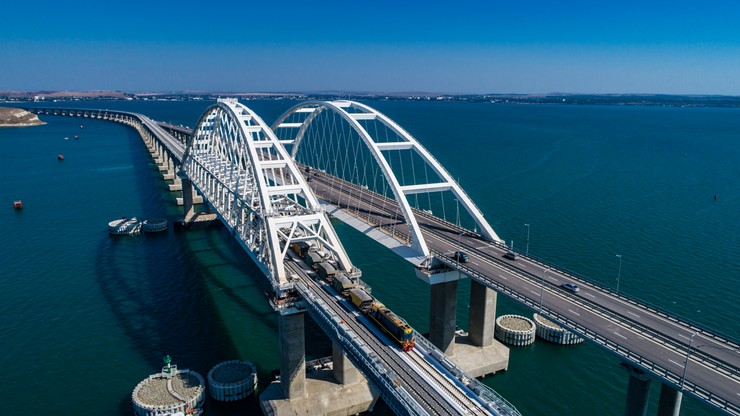 Media: Rosjanie zamknęli Most Krymski. Strach przed dywersją Ukraińców