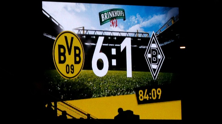 Dortmundczycy lepsi w spotkaniu dwóch Borussii! Siedem goli na Signal Iduna Park