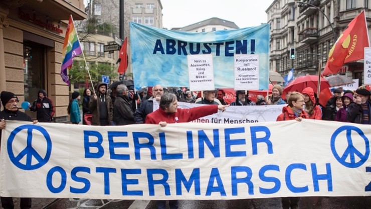 Marsze wielkanocne w Niemczech. Uczestnicy krytykowali NATO oraz postulowali ograniczenie zbrojeń