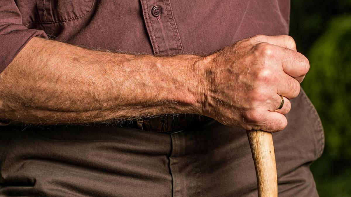 Zła wiadomość dla seniorów. Rząd wprowadził zmiany w bonie senioralnym