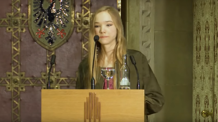 Anty-Greta Thunberg. 19-latka dostaje pogróżki za teorie o zmianach klimatu