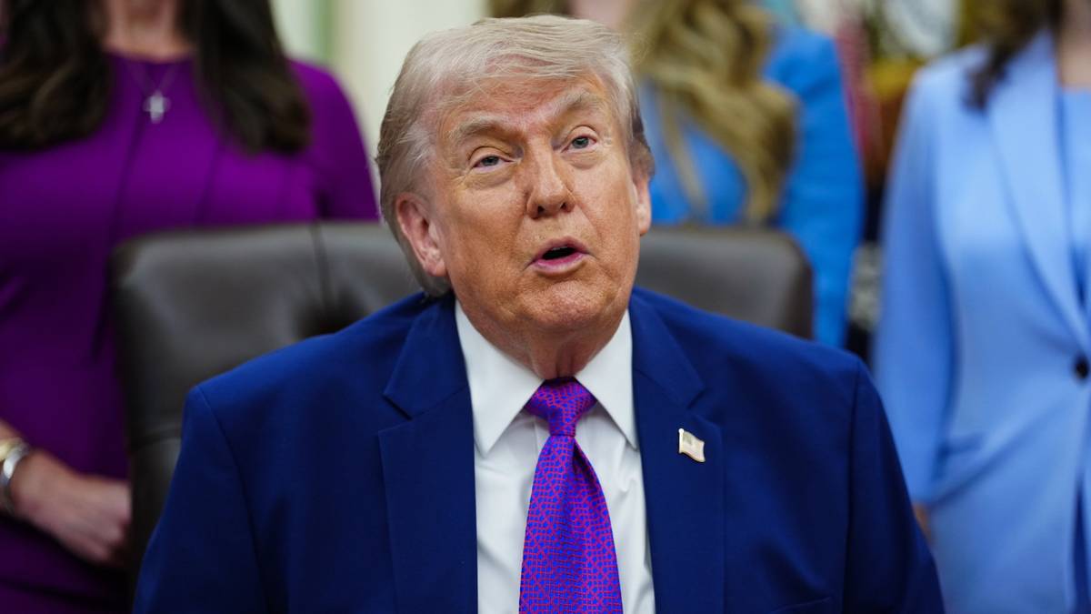 Trump ostrzega Iran. Zawieszenie broni "niesamowicie słabe"