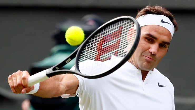 Wimbledon: Szybki awans Federera po kreczu Dołgopołowa