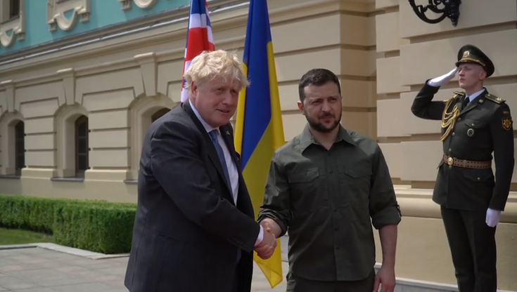 Boris Johnson złożył niezapowiedzianą wizytę w Kijowie