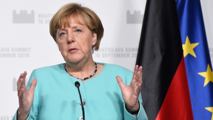 Merkel: interesująca propozycja Grupy Wyszehradzkiej ws. kryzysu migracyjnego