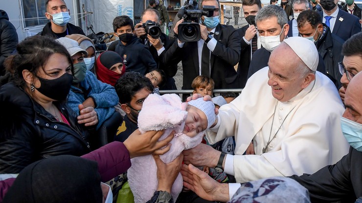 Grecja. Papież Franciszek odwiedził migrantów na wyspie Lesbos