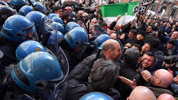 Starcia protestujących taksówkarzy z policją w Rzymie