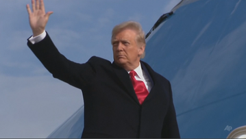 Chcieli wyrzucić Trumpa, ale były prezydent USA był szybszy