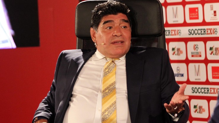 Maradona przyleci helikopterem, jeśli Napoli zdobędzie mistrza