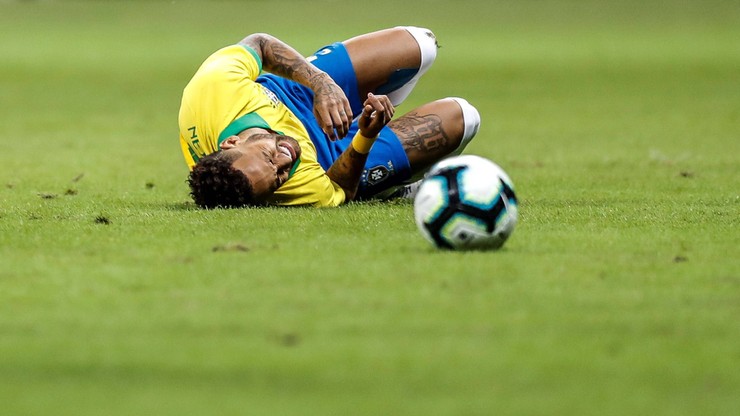 Neymar nie musi być operowany