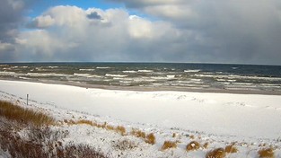 28-03-2023 05:58 Przez całą zimę nie spadło tyle śniegu. Nad Bałtykiem największa wiosenna śnieżyca od 15 lat